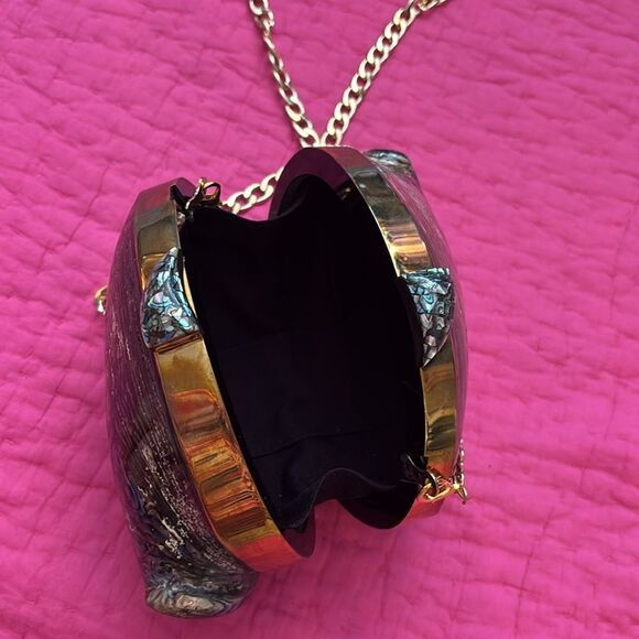 Mother of pearl Shell mini purse - Picture 10 of 11